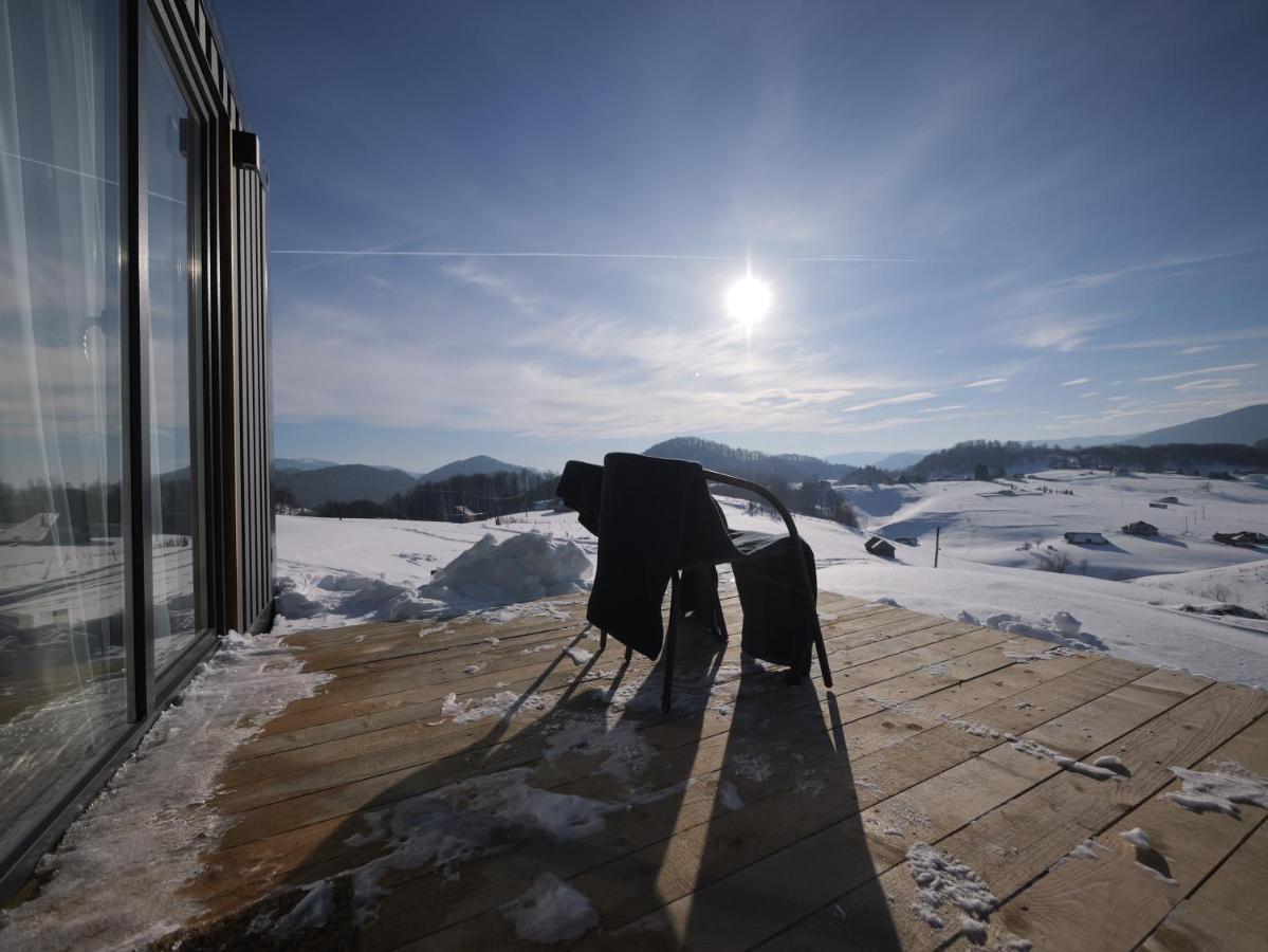 Ursa Mica Glamping Resort Şirnea Exterior foto